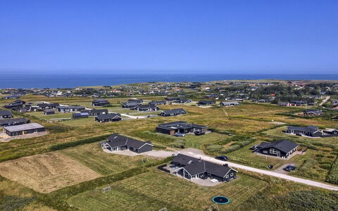 Mattis - 650M from the Sea: Boligområde, Landskab, Land Lot, Almindeligt, Forstad, Luftfotografering, Ocean, Kyst, Mark, Fugleperspektiv