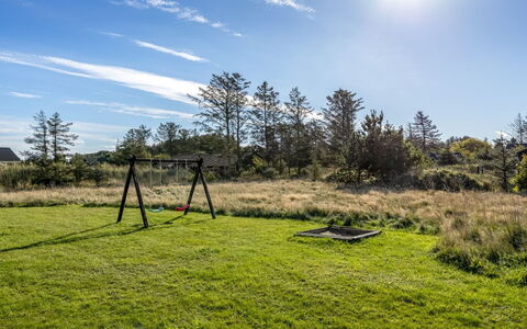 Asol - 650M from the Sea: Himmel, Blå, Græs, Græs-, Almindeligt, Land Lot, Eng, Pasture, Lawn
