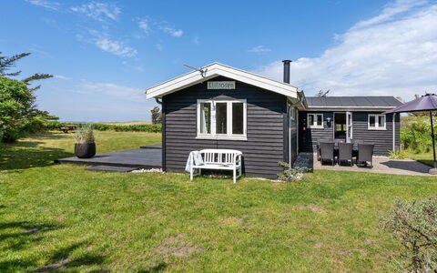 Marit - 150M from the Sea: Plantesamfund, Sollys, Urteagtig Plante, Have, Plantation, Landbrug, Farm