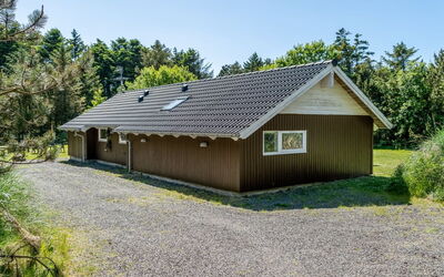 Gottfrede - 600M from the Sea