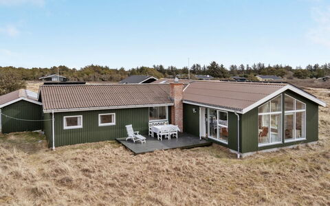 Elco - 450M from the Sea: Træ, Hus, Sommerhus, Hjem, Tag, Landdistrikt, Sidespor, Bjælkehytte, Garden Bygninger, Hårdttræ