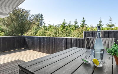 Tonja - 300M from the Sea