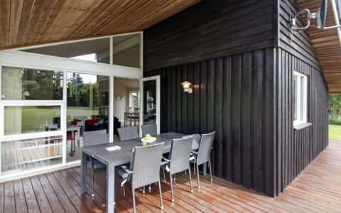 Beeke - 1.4Km from the Sea: Træ, Trægulve, Gulvbelægning, Veranda, Arkitektur, Hårdttræ, Hjem, Loft, Etage, Planke