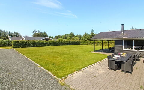 Susan - 600M from the Sea: Tag, Hus, Hjem, Sommerhus, Sidespor, Estate, Indkørsel, Garden Bygninger, Gård, Skur