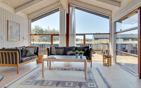 Riana - 375M from the Sea: Svømmepøl, Udendørs Møbler, Møbel, Udvej, Flise, Eco Hotel, Skygge, Stol, Fritid, Estate