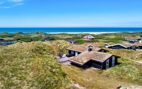 Eelin - 275M from the Sea: Tag, Hus, Hjem, Sommerhus, Sidespor, Estate, Indkørsel, Garden Bygninger, Gård, Skur