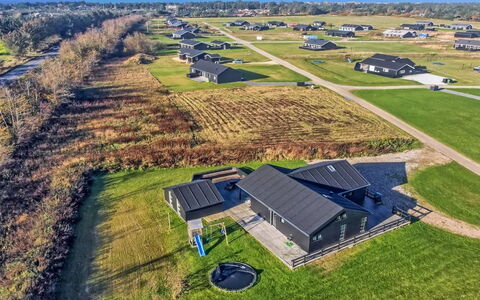 Aldina - 1.5Km from the Sea: Tag, Hus, Hjem, Sommerhus, Sidespor, Estate, Indkørsel, Garden Bygninger, Gård, Skur