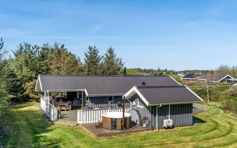 Elsemaria - 1.3Km from the Sea: Tag, Hus, Boligområde, Hjem, Estate, Sommerhus, Design