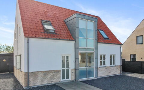 Kimon - 600M from the Sea: Arkitektur, Tag, Hjem, Kompositmateriale, Dagslys, Sidespor, Indkørsel