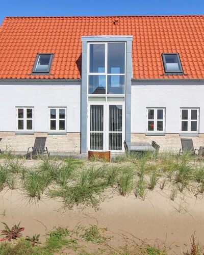 Halldis - 600M from the Sea