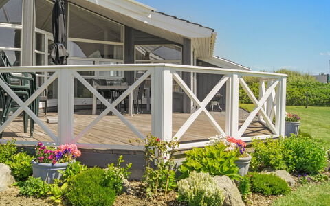 Tayna - 300M from the Sea: Hjem, Sommerhus, Veranda, Sidespor, Stuehus, Udendørs Struktur