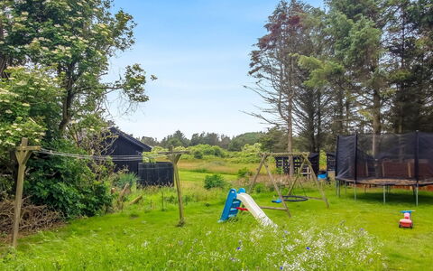 Lempi - 300M from the Sea: Bjergrige Landskabsformer, Bjerg, Bakke, Bjergkæde, Hill Station, Menneskelig Bosættelse, Urban Design, Alps, Dal, Topmøde