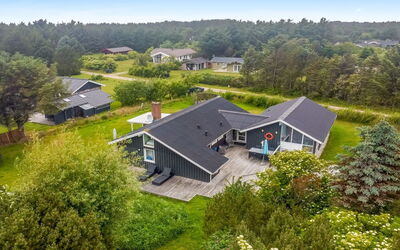 Lempi - 300M from the Sea