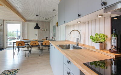 Marino - 480M from the Sea