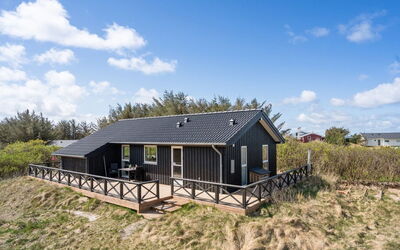 Tayara - 300M from the Sea