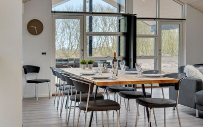 Amitola - 700M from the Sea