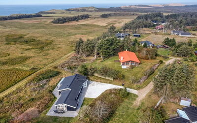 Marlie - 600M from the Sea