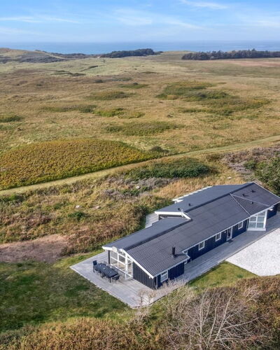 Marlie - 600M from the Sea