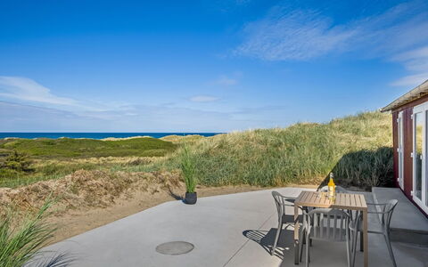 Marius - 200M from the Sea: Træ, Hus, Sommerhus, Hjem, Tag, Landdistrikt, Sidespor, Bjælkehytte, Garden Bygninger, Hårdttræ