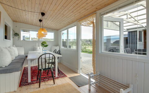 Dodo - 500M from the Sea: Græs, Hus, Tag, Sommerhus, Hjem, Busk, Stuehus, Land Lot, Landdistrikt