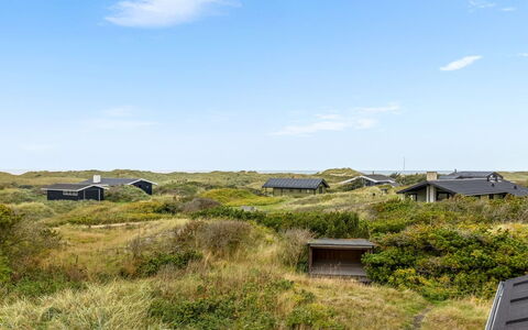 Marthine - 200M from the Sea: Træ, Hus, Sne, Sommerhus, Hjem, Vinter, Tag, Fryser, Sidespor, Hældning