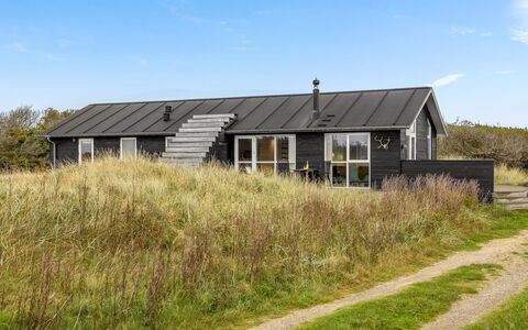 Marthine - 200M from the Sea: Træ, Hus, Sne, Sommerhus, Hjem, Vinter, Tag, Fryser, Sidespor, Hældning