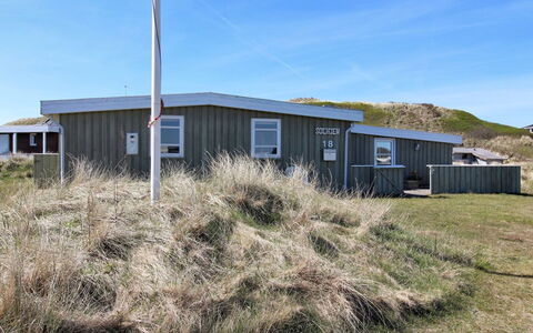 Dyveke - 220M from the Sea: Tag, Land Lot, Sommerhus, Hjem, Landdistrikt, Skur, Sidespor, Garden Bygninger, Bjælkehytte, Hytte