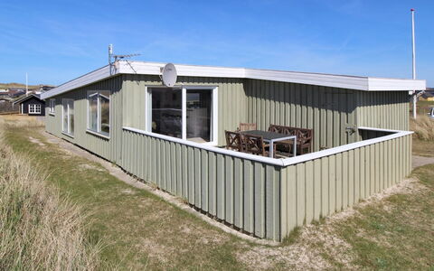 Dyveke - 220M from the Sea: Tag, Land Lot, Sommerhus, Hjem, Landdistrikt, Skur, Sidespor, Garden Bygninger, Bjælkehytte, Hytte