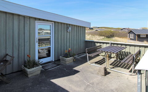 Dyveke - 220M from the Sea: Tag, Land Lot, Sommerhus, Hjem, Landdistrikt, Skur, Sidespor, Garden Bygninger, Bjælkehytte, Hytte