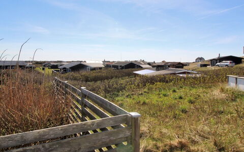 Dyveke - 220M from the Sea: Tag, Land Lot, Sommerhus, Hjem, Landdistrikt, Skur, Sidespor, Garden Bygninger, Bjælkehytte, Hytte