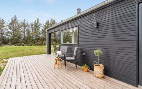 Arlina - 1.5Km from the Sea: Træ, Hjem, Veranda, Dæk, Hårdttræ, Tag, Bejdse, Trægulve, Eco Hotel
