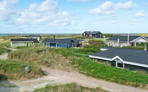 Laghmund - 250M from the Sea: Land Lot, Landdistrikt, Almindeligt, Sommerhus, Mark, Landsby, Plantation, Farm, Landbrug