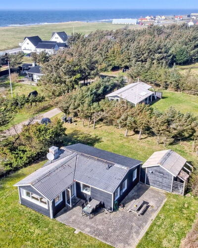 Lisabeth - 250M from the Sea