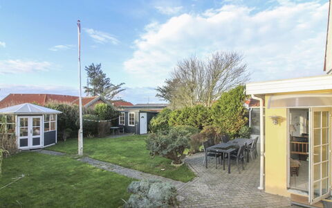 Adelina - 500M from the Sea: Hus, Hjem, Tag, Sommerhus, Land Lot, Estate, Stuehus, Landsby, Farm