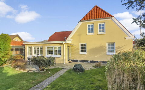 Adelina - 500M from the Sea: Hus, Hjem, Tag, Sommerhus, Land Lot, Estate, Stuehus, Landsby, Farm