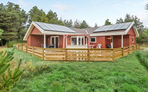 Harthwik - 1Km from the Sea: Hus, Sommerhus, Hjem, Tag, Land Lot, Garden Bygninger, Gård, Estate, Have, Backyard