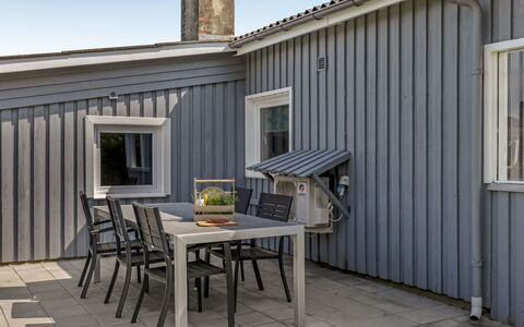 Evalotte - 600M from the Sea: Hus, Hjem, Tag, Sommerhus, Land Lot, Estate, Stuehus, Landsby, Farm