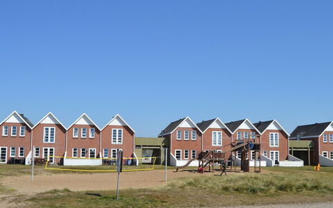 Maura - 2.3Km from the Sea: 