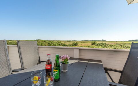 Maura - 2.3Km from the Sea: 