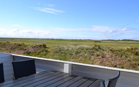 Auti - 2.3Km from the Sea: Græs, Hus, Tag, Sommerhus, Hjem, Busk, Stuehus, Land Lot, Landdistrikt
