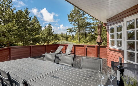 Heralda - 3.3Km from the Sea: Græs, Hus, Tag, Hjem, Sommerhus, Busk, Land Lot, Landdistrikt, Stuehus, Bunddække