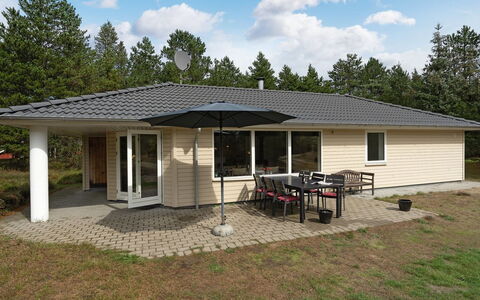 Micke - 3.2Km from the Sea: Etage, Loft, Svømmepøl, Udvej, Design, Stol, Dagslys, Hotel, Villa, Penthouselejlighed