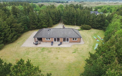 Arletty - 1Km from the Sea: Tækning, Sommerhus, Hus, Tag, Hjem, Stuehus, Hytte, Estate, Landsby