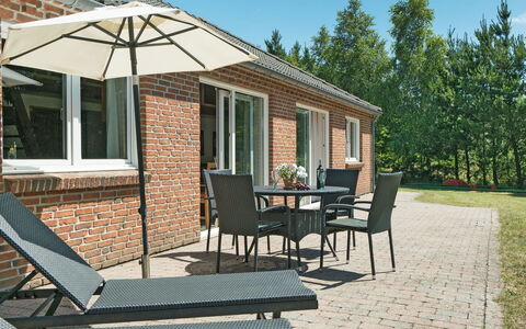Arletty - 1Km from the Sea: Tækning, Sommerhus, Hus, Tag, Hjem, Stuehus, Hytte, Estate, Landsby