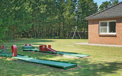 Arletty - 1Km from the Sea: Tækning, Sommerhus, Hus, Tag, Hjem, Stuehus, Hytte, Estate, Landsby