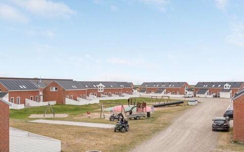 Sighwald - 2.3Km from the Sea: Sommerhus, Hjem, Hus, Tag, Veranda, Estate, Sidespor, Garden Bygninger, Stuehus, Gård