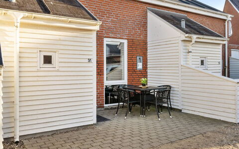 Enita - 2.3Km from the Sea: Hus, Tag, Hjem, Sommerhus, Skur, Garden Bygninger, Sidespor, Gård, Bjælkehytte, Hytte
