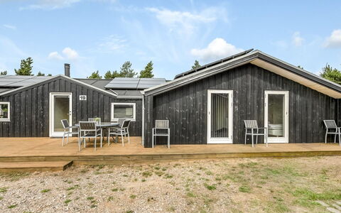 Lav - 3.8Km from the Sea: Hus, Hjem, Tag, Sommerhus, Estate, Landscaping, Garden Bygninger, Sidespor, Stuehus