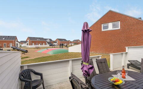 Mariam - 2.3Km from the Sea: Tag, Hus, Land Lot, Hjem, Sommerhus, Estate, Garden Bygninger, Skygge, Bjælkehytte, Landscaping