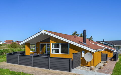 Elsbeth - 500M from the Sea: Hus, Tag, Hjem, Sommerhus, Sidespor, Skygge, Veranda, Garden Bygninger